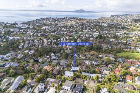 Photo of property in 1/55 Nigel Road, Browns Bay, Auckland, 0630