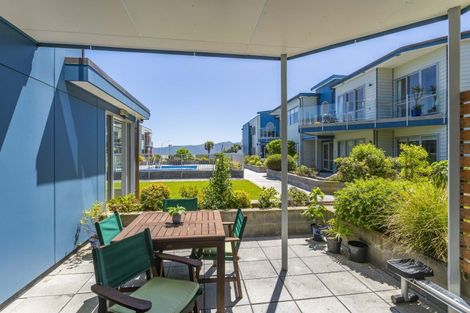 Photo of property in 4-u7 Seaview Road, Paraparaumu Beach, Paraparaumu, 5032