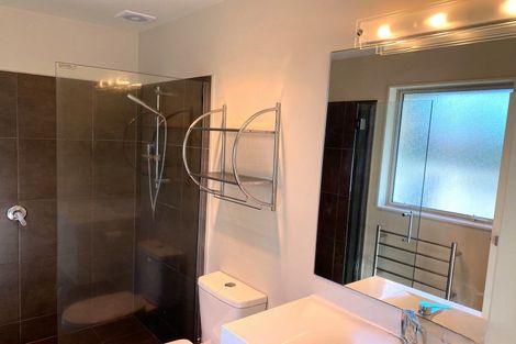 Photo of property in 32 Kenwyn Avenue, St Albans, Christchurch, 8052