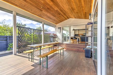 Photo of property in 19 Nixon Street, Hamilton East, Hamilton, 3216