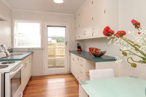 Photo of property in 4/107 Portage Road, New Lynn, Auckland, 0600