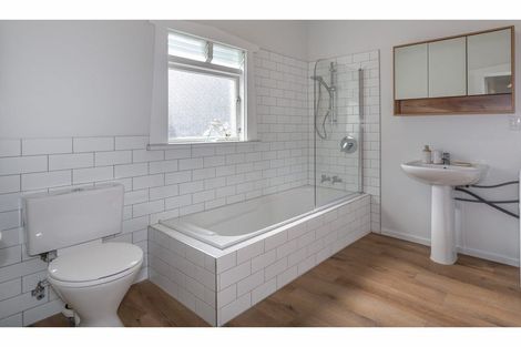 Photo of property in 7 Clouston Street, Saint Martins, Christchurch, 8022