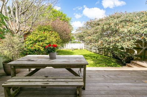 Photo of property in 538 Broadway, Strathmore Park, Wellington, 6022