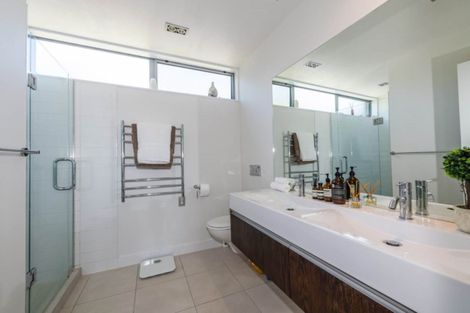 Photo of property in 77 Kittiwake Drive, Schnapper Rock, Auckland, 0632