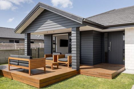 Photo of property in 15 Augusta Rise, Omokoroa, 3114