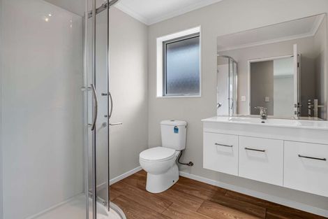 Photo of property in 90 Broadway Parade, Rolleston, 7615