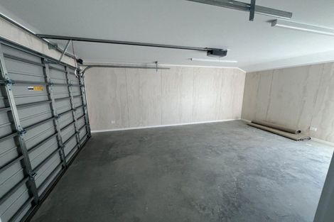 Photo of property in 1 Wheeler Place, Upper Vogeltown, New Plymouth, 4310