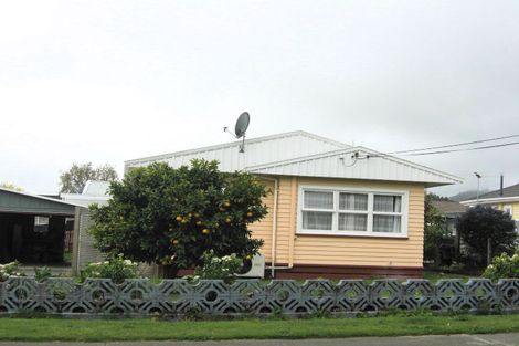 Photo of property in 2/3 Mules Street, Stoke, Nelson, 7011