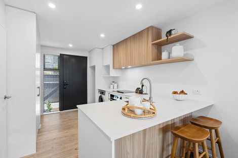 Photo of property in 2/20 Whiteleigh Avenue, Addington, Christchurch, 8024
