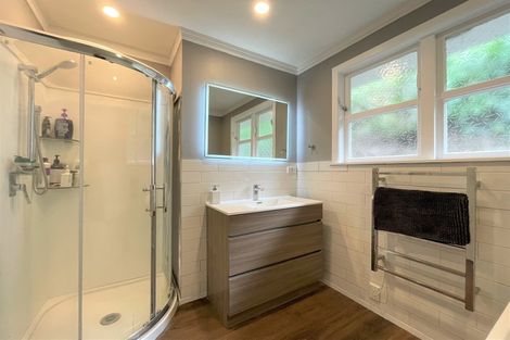 Photo of property in 59 Winston Street, Crofton Downs, Wellington, 6035