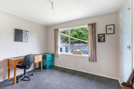 Photo of property in 319 Opourapa Road, Rahotu, Opunake, 4685
