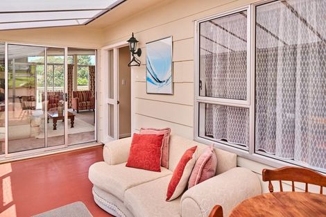 Photo of property in 52 Spinnaker Drive, Whitby, Porirua, 5024