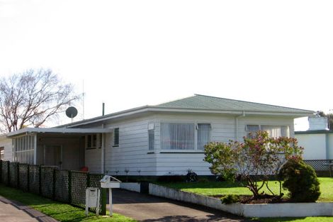 Photo of property in 46 Sheffield Street, Awapuni, Palmerston North, 4412