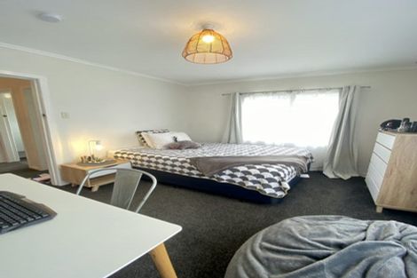 Photo of property in 19 Tahi Terrace, Glen Eden, Auckland, 0602