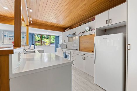 Photo of property in 743 Acacia Bay Road, Acacia Bay, Taupo, 3330