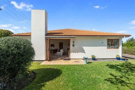 Photo of property in Cotswold Court, 2/8 Cheyne Road, Pyes Pa, Tauranga, 3112