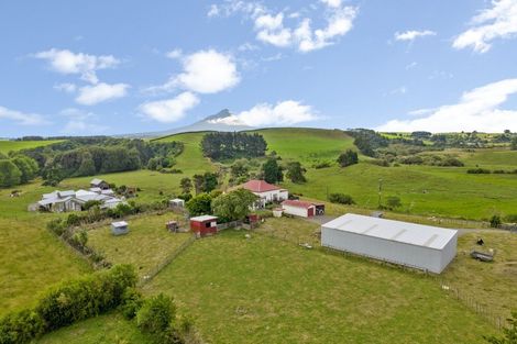 Photo of property in 19 Graves Street, Eltham, 4322