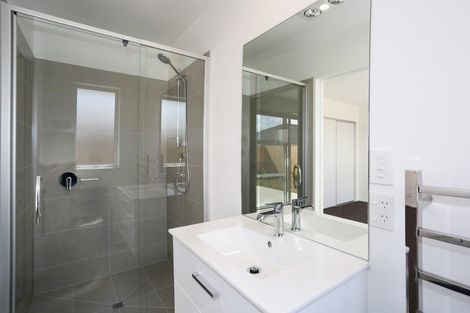 Photo of property in 14 Olivia Road, Pukekohe, 2120