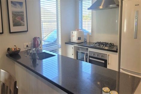 Photo of property in 19 Mooring Close, Whitby, Porirua, 5024