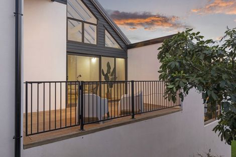 Photo of property in 17 Brigid Place, Mount Pleasant, Christchurch, 8081