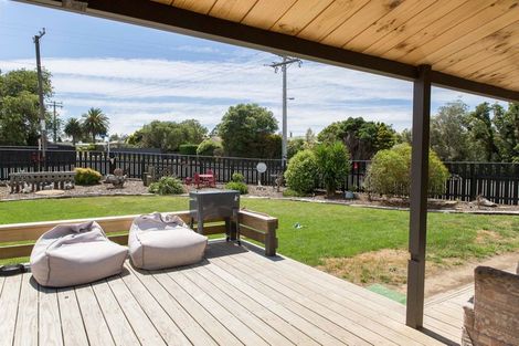 Photo of property in 51 Guy Street, Dannevirke, 4930