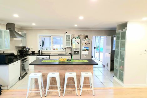 Photo of property in 26 Michael Road, Paraparaumu Beach, Paraparaumu, 5032