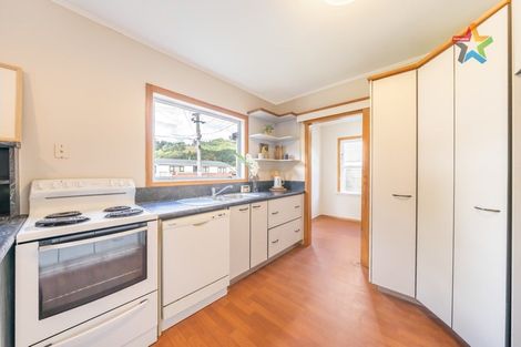 Photo of property in 14 Eldon Grove, Taita, Lower Hutt, 5019