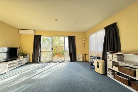 Photo of property in 1e Bould Street, Johnsonville, Wellington, 6037