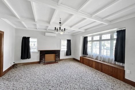 Photo of property in 79 Heretaunga Street, Palmerston North, 4414