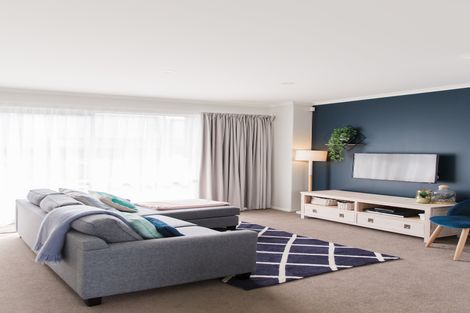 Photo of property in 22 Oioi Road, Hobsonville, Auckland, 0616