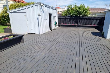 Photo of property in 717 Queen Street, Thames, 3500