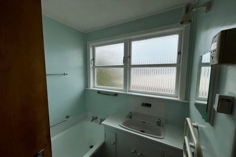 Photo of property in 27 Paenui Street, Titahi Bay, Porirua, 5022