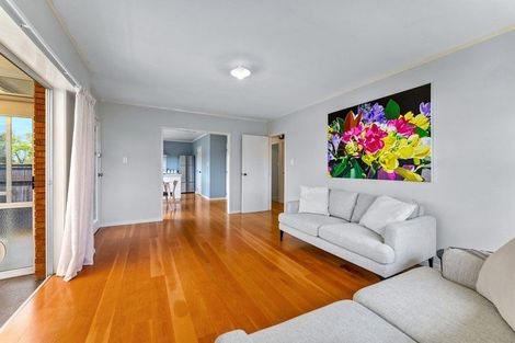 Photo of property in 1/4 Waterloo Road, Milford, Auckland, 0620