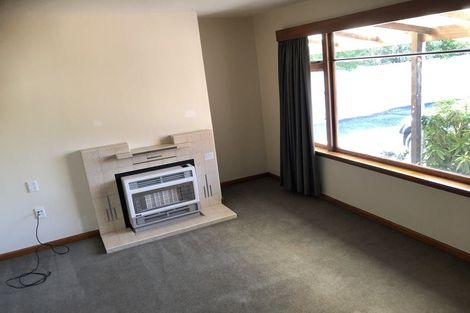 Photo of property in 11 Worthy Street, Ilam, Christchurch, 8041