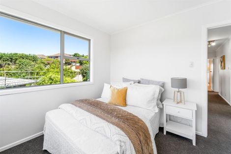 Photo of property in 10 Helvetia Drive, Browns Bay, Auckland, 0630