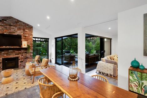 Photo of property in 68 Parrs Road, Hurworth, New Plymouth, 4371