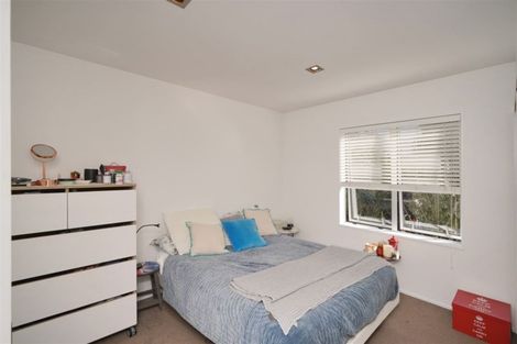 Photo of property in 35b Holly Road, St Albans, Christchurch, 8014