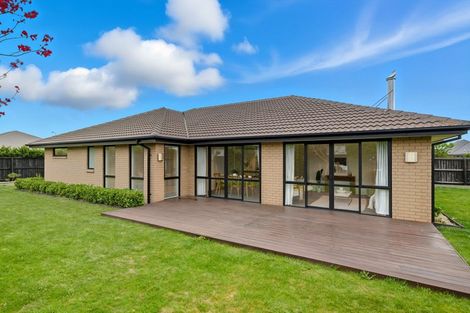 Photo of property in 11 Aspen Street, Rangiora, 7400