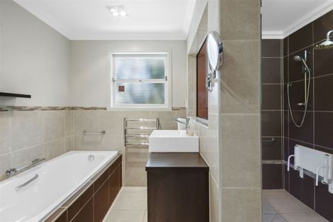 Photo of property in 168 Seddon Street, Pukekohe, 2120