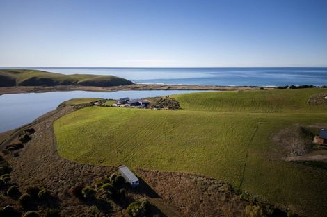 Photo of property in 370 Thorburn Road, Waikouaiti, 9472