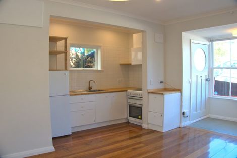 Photo of property in 59 Nairn Street, Mount Cook, Wellington, 6011