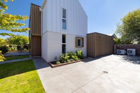 Photo of property in 51 Jeffreys Road, Bryndwr, Christchurch, 8052