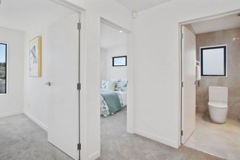 Photo of property in 1/15 Old Wairoa Road, Papakura, 2110