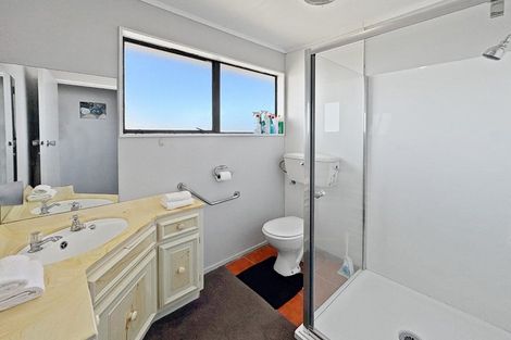 Photo of property in 38 Tongariro Street, Castlecliff, Wanganui, 4501