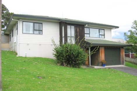 Photo of property in 10 Meynell Court, Glen Eden, Auckland, 0602