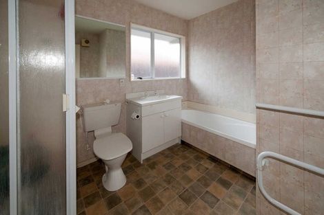 Photo of property in 2/38 Maxwell Street, Riccarton, Christchurch, 8041