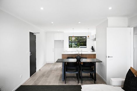 Photo of property in 6/12 Ruakiwi Road, Hamilton Lake, Hamilton, 3204