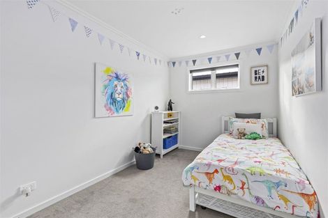 Photo of property in 11 Frances Bryers Road, Hobsonville, Auckland, 0616