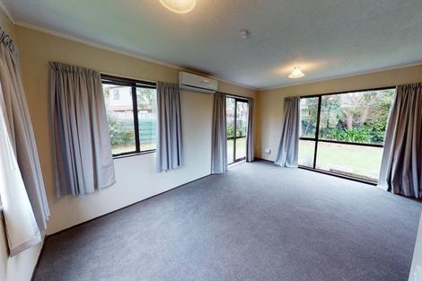 Photo of property in 27b Dorset Crescent, Hokowhitu, Palmerston North, 4410
