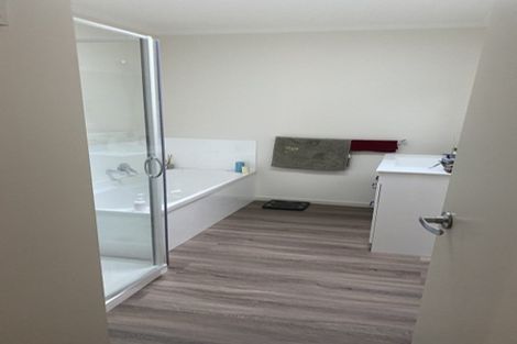 Photo of property in 133r Kaitemako Road, Welcome Bay, Tauranga, 3175